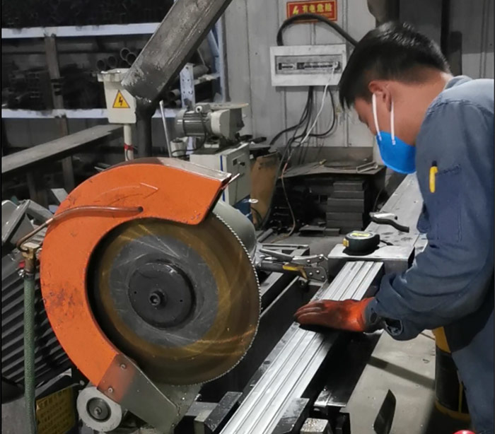 貨架材料注水式切割機(jī)，無塵環(huán)保效率高